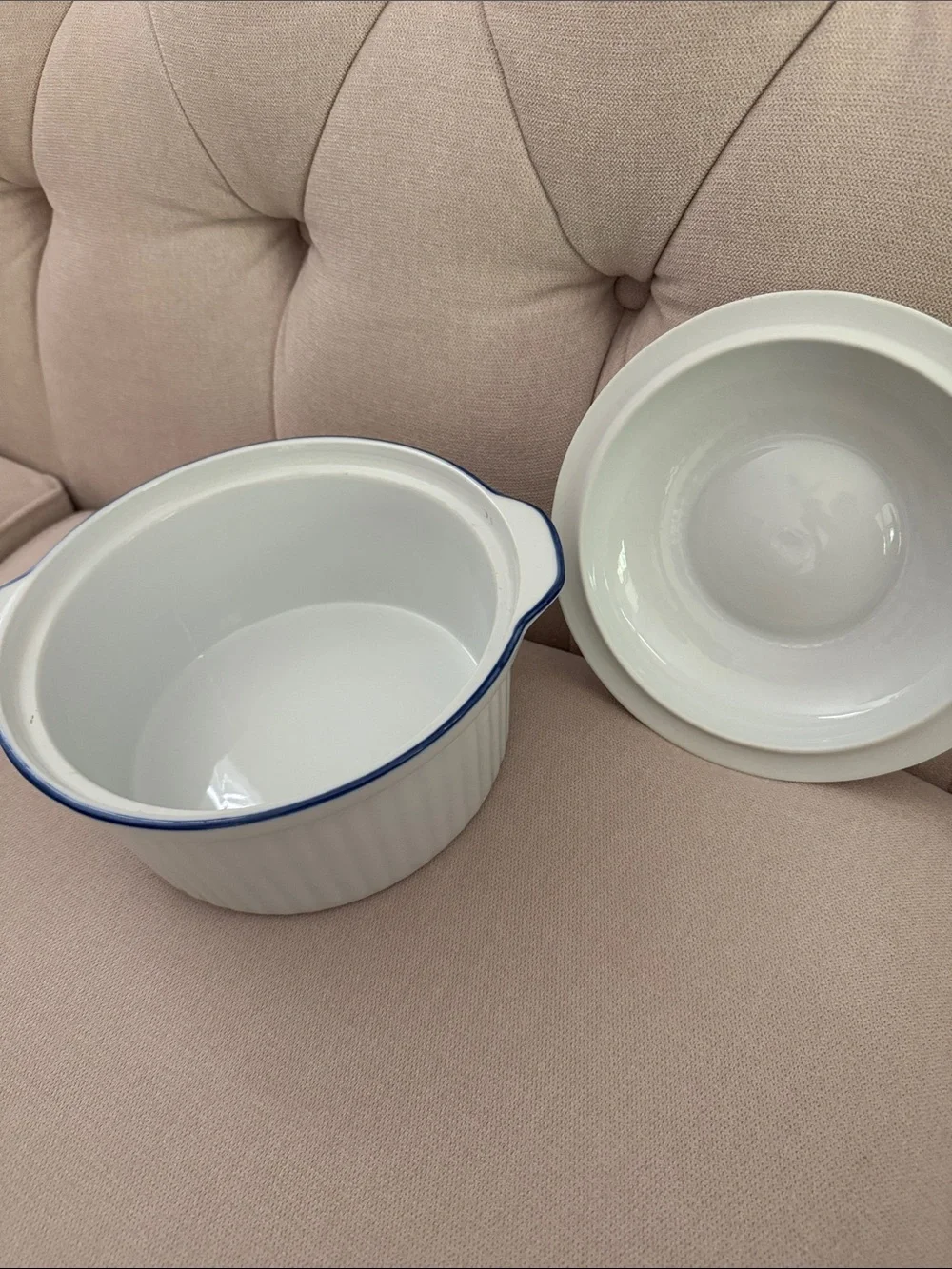 BIA Blanc De Table Casserole Dish With Lid Round White Blue Ribbed 8.5”x 4.5”